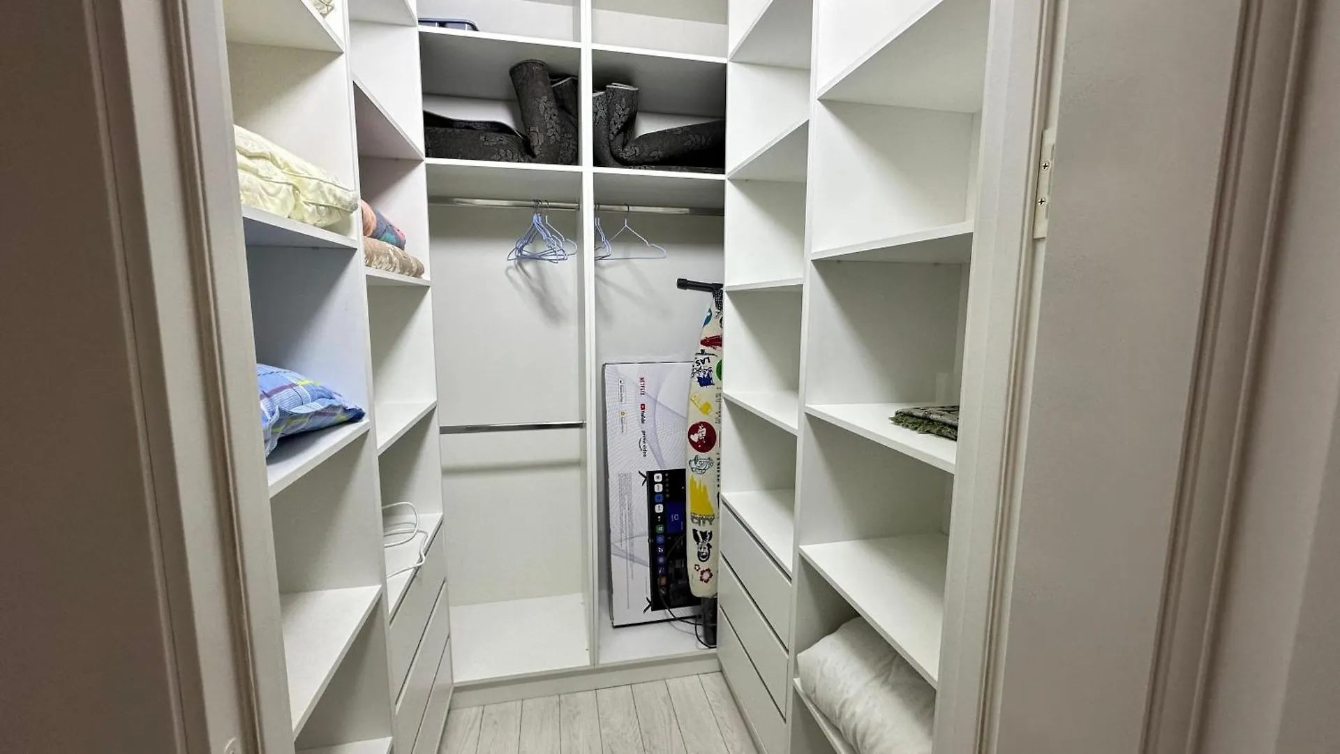 2 Комнатные Апартаменты 2-91 Almaty Apartment